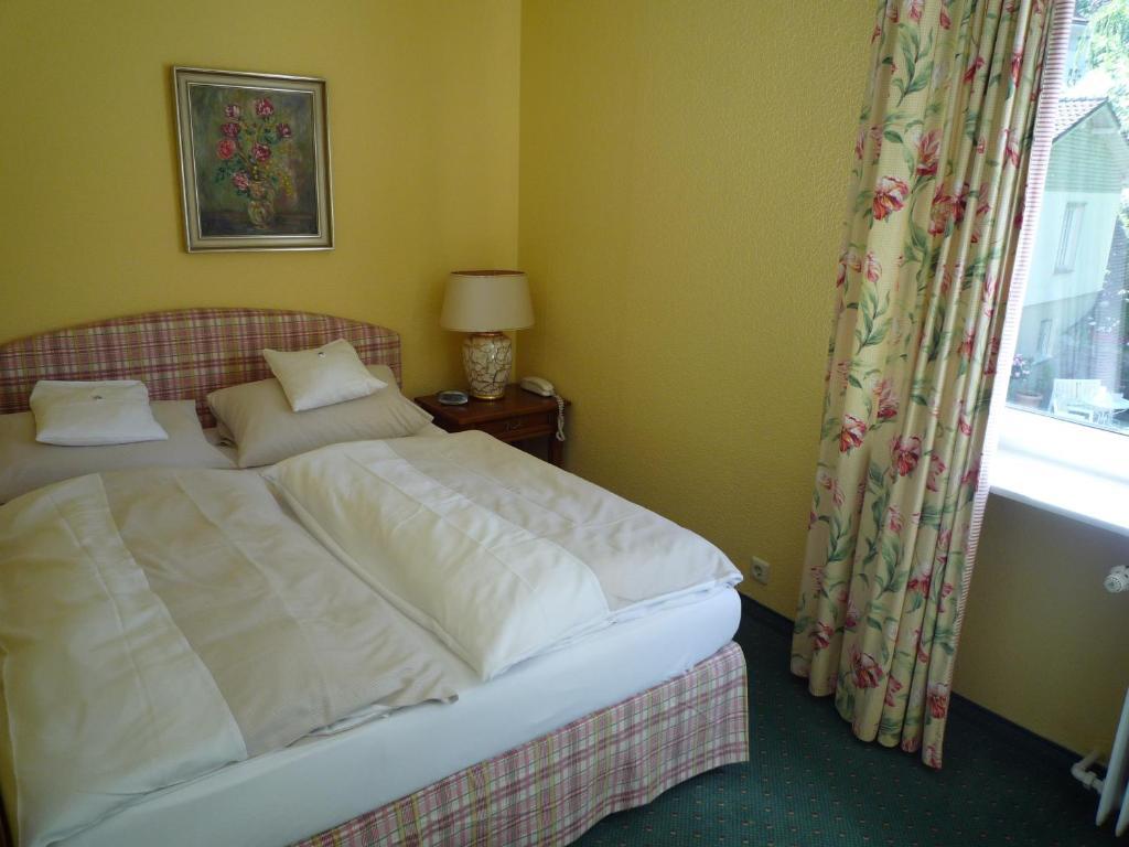 Hotel Behringer'S Traube Badenweiler Pokoj fotografie