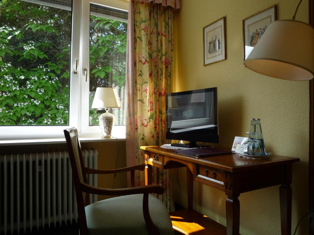 Hotel Behringer'S Traube Badenweiler Pokoj fotografie